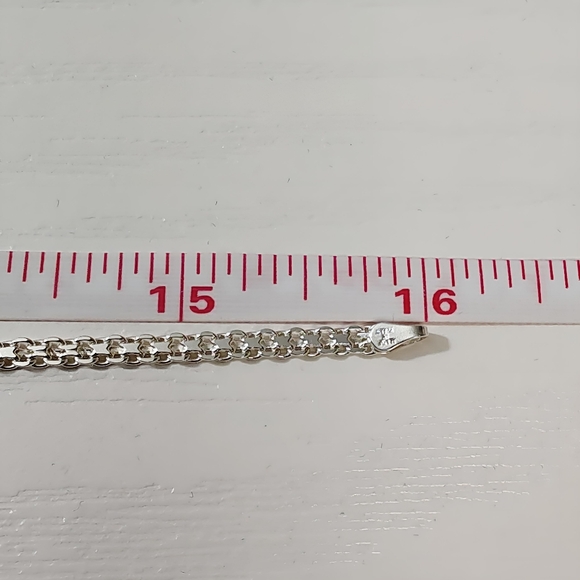 Vintage Sterling BEVERLY HILLS SILVER Filigree Diamond cut Heart Motif Necklace - Picture 8 of 11